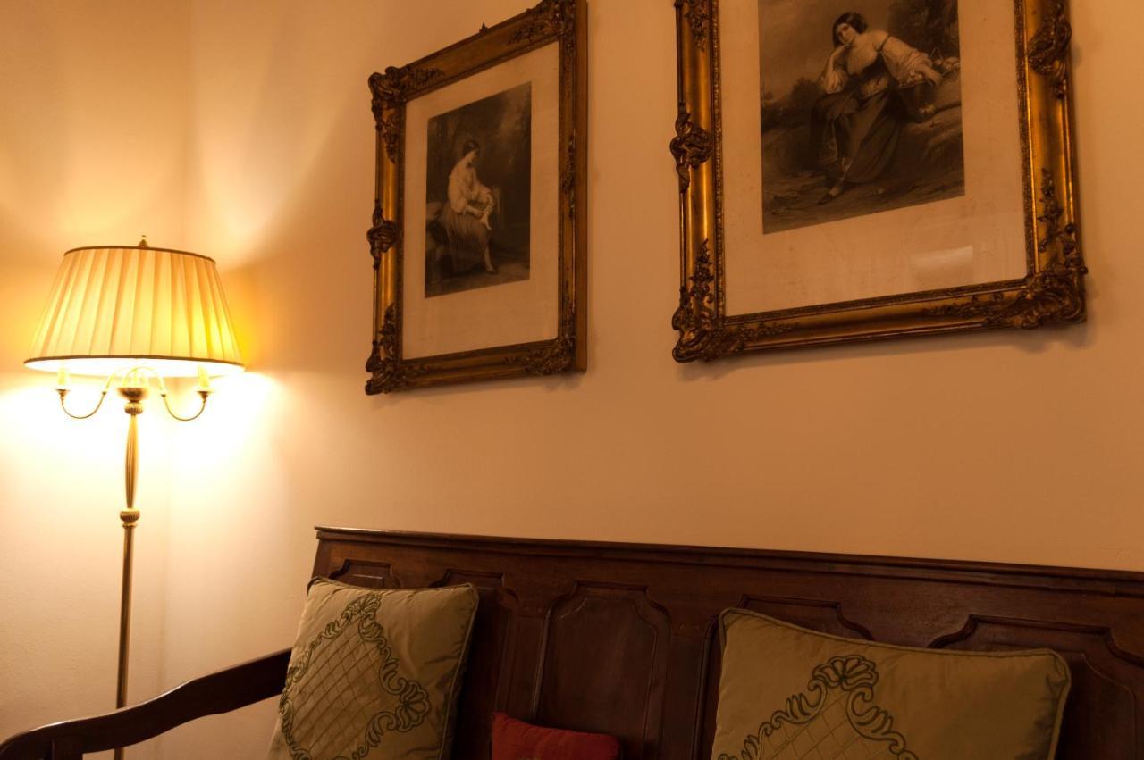 Palazzo Benucci Bed & Breakfast San Gimignano Exterior foto