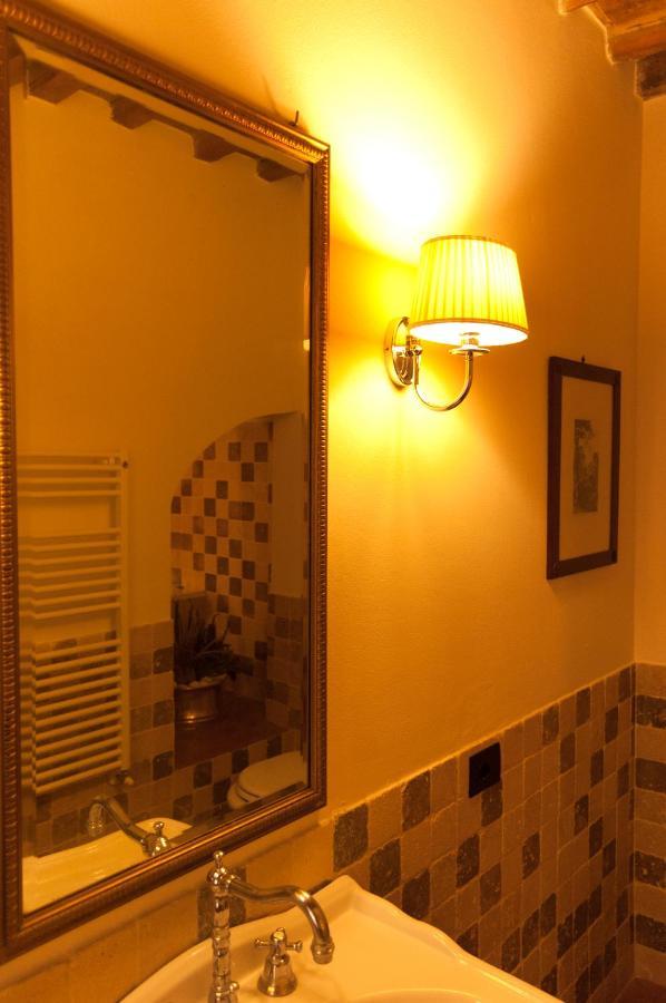 Palazzo Benucci Bed & Breakfast San Gimignano Exterior foto