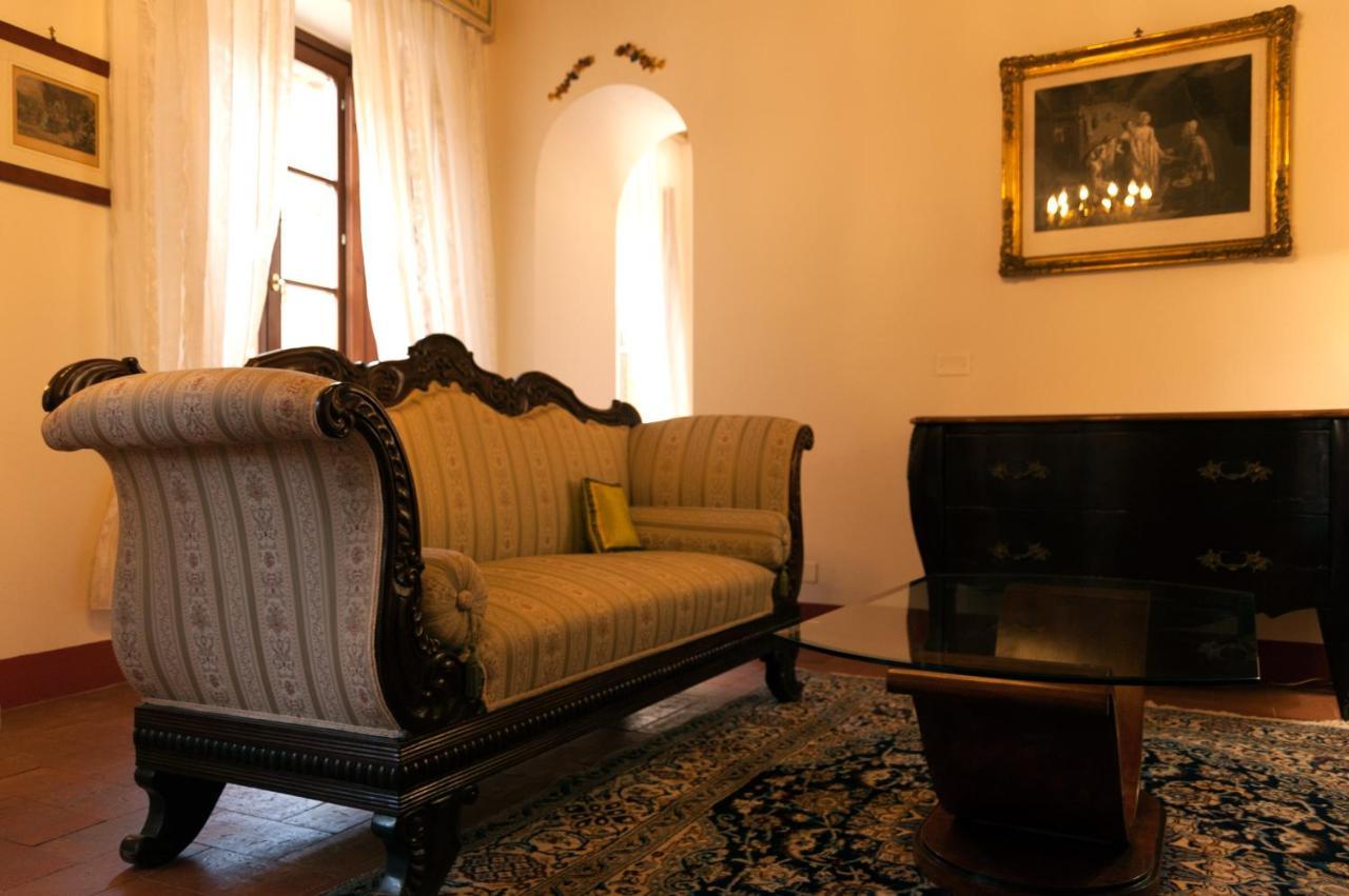 Palazzo Benucci Bed & Breakfast San Gimignano Exterior foto